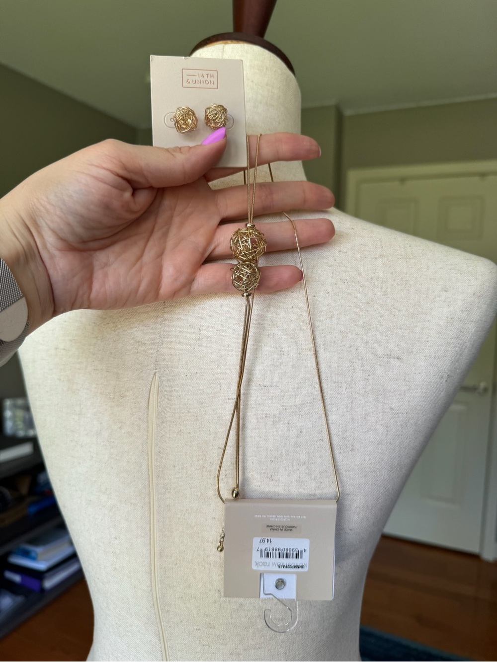 14th & Union Elegant Gold Long Lariat Necklace and Earrings set - Picture 12 of 12